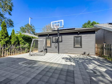 4219 North Winchester Avenue Chicago IL 60613