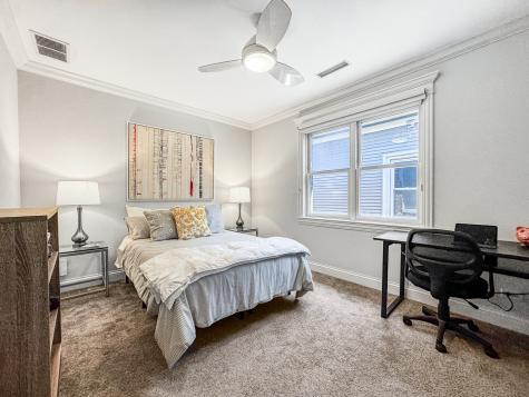 4219 North Winchester Avenue Chicago IL 60613