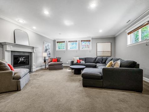 4219 North Winchester Avenue Chicago IL 60613