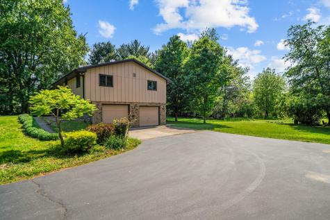 5748 South Skare Road Rochelle IL 61068