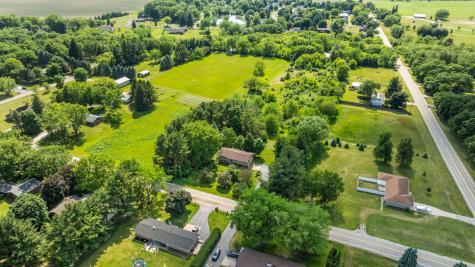 5748 South Skare Road Rochelle IL 61068