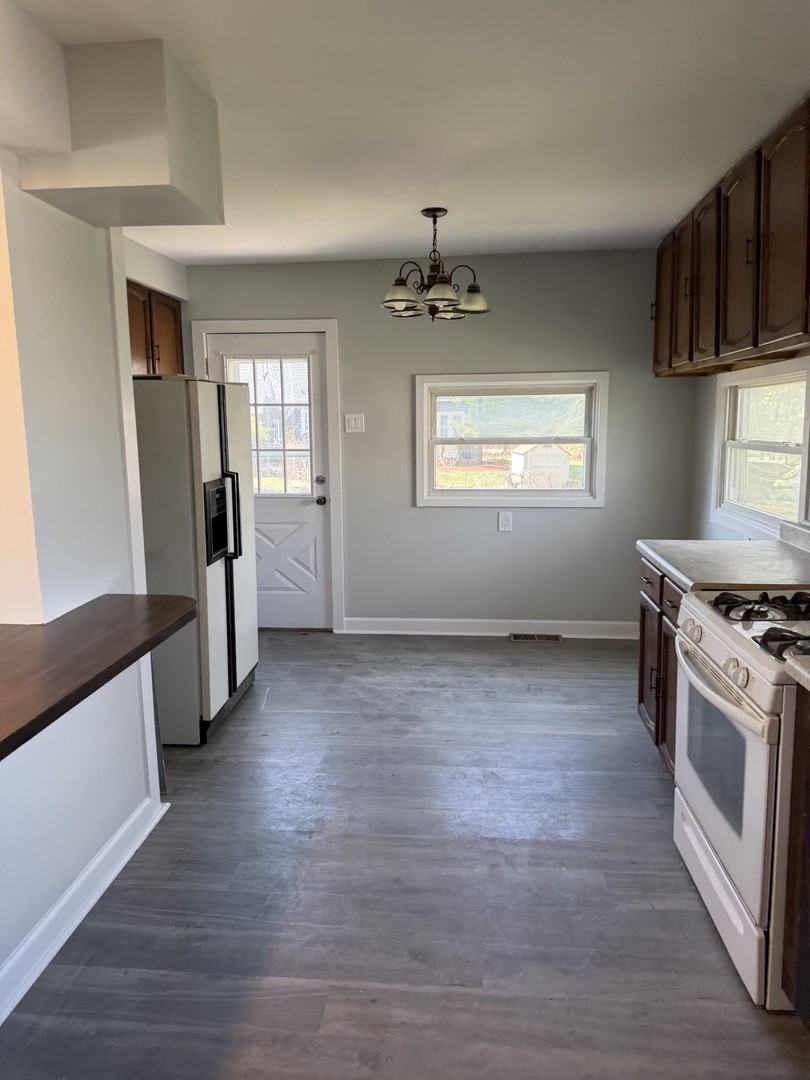 105 North Pearl Street Willow Springs IL 60480