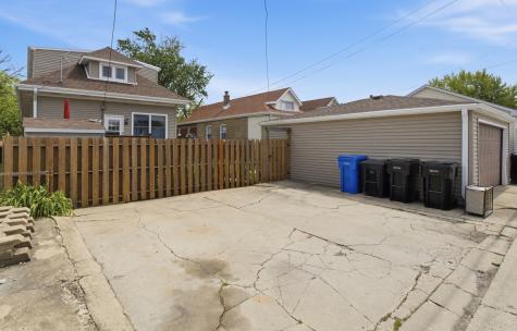5320 North Lovejoy Avenue Chicago IL 60630