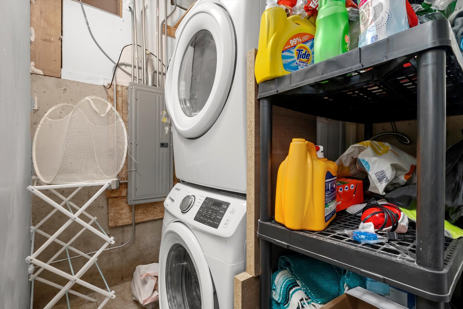 352 East 77th Street Chicago IL 60619