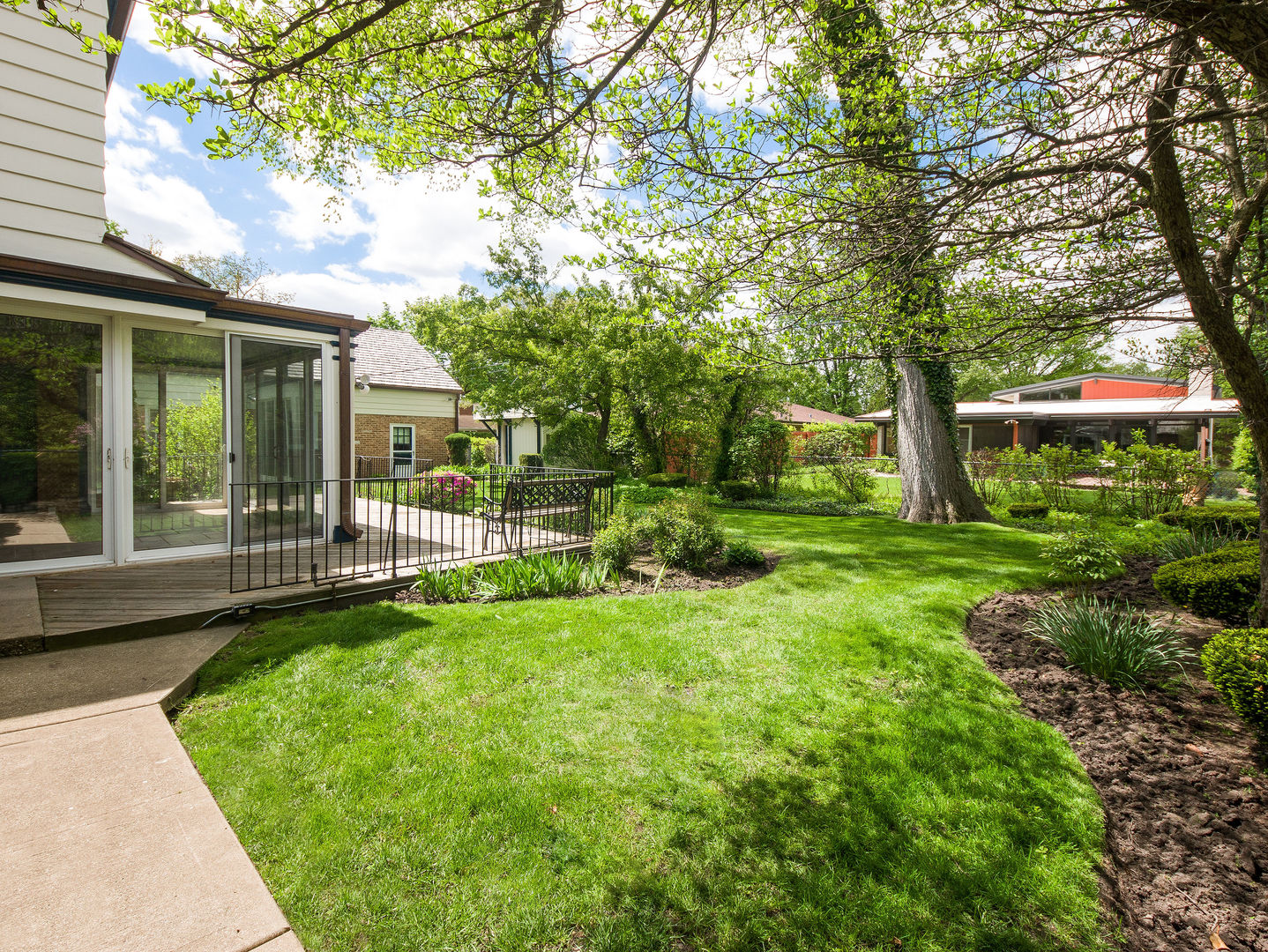 9002 Kedvale Avenue Skokie IL 60076