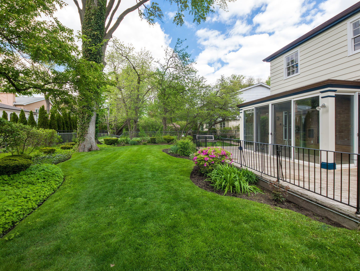 9002 Kedvale Avenue Skokie IL 60076