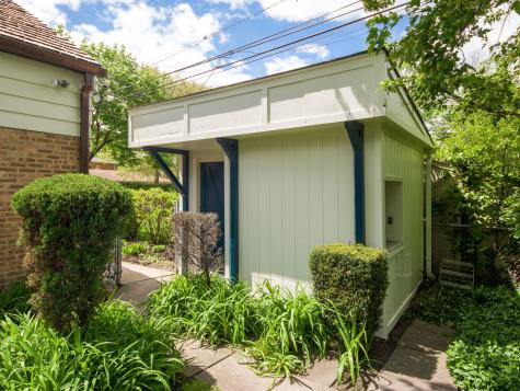 9002 Kedvale Avenue Skokie IL 60076
