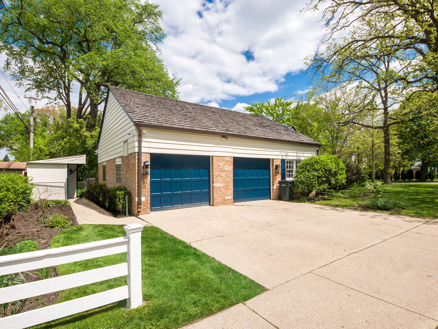 9002 Kedvale Avenue Skokie IL 60076
