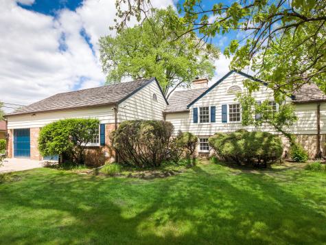 9002 Kedvale Avenue Skokie IL 60076