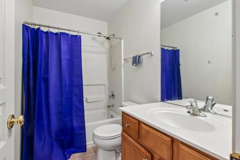 916 Kings Canyon Drive Streamwood IL 60107