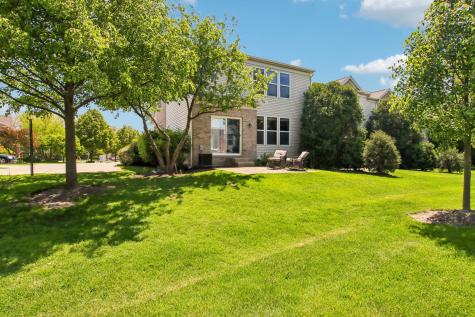 916 Kings Canyon Drive Streamwood IL 60107