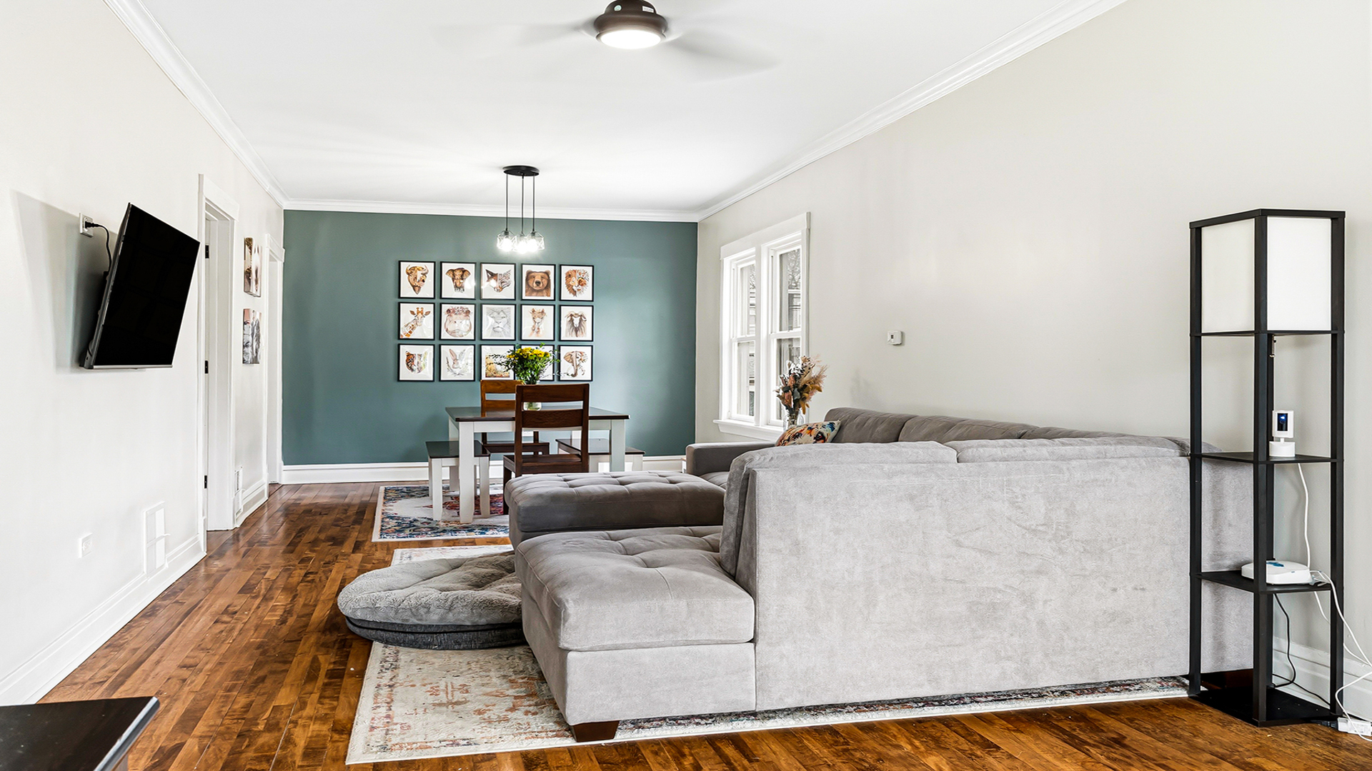 4127 North Richmond Street Chicago IL 60618