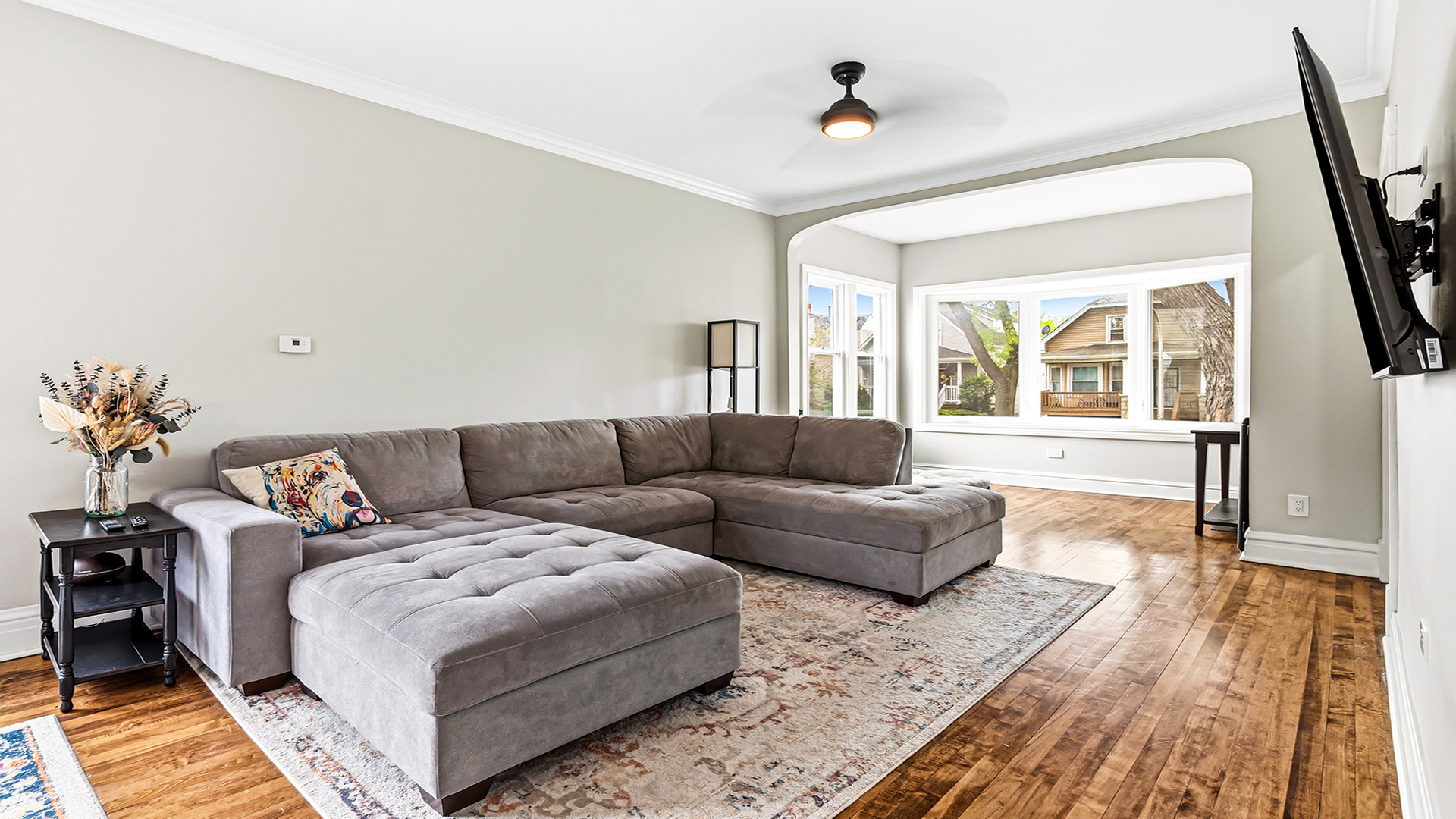4127 North Richmond Street Chicago IL 60618