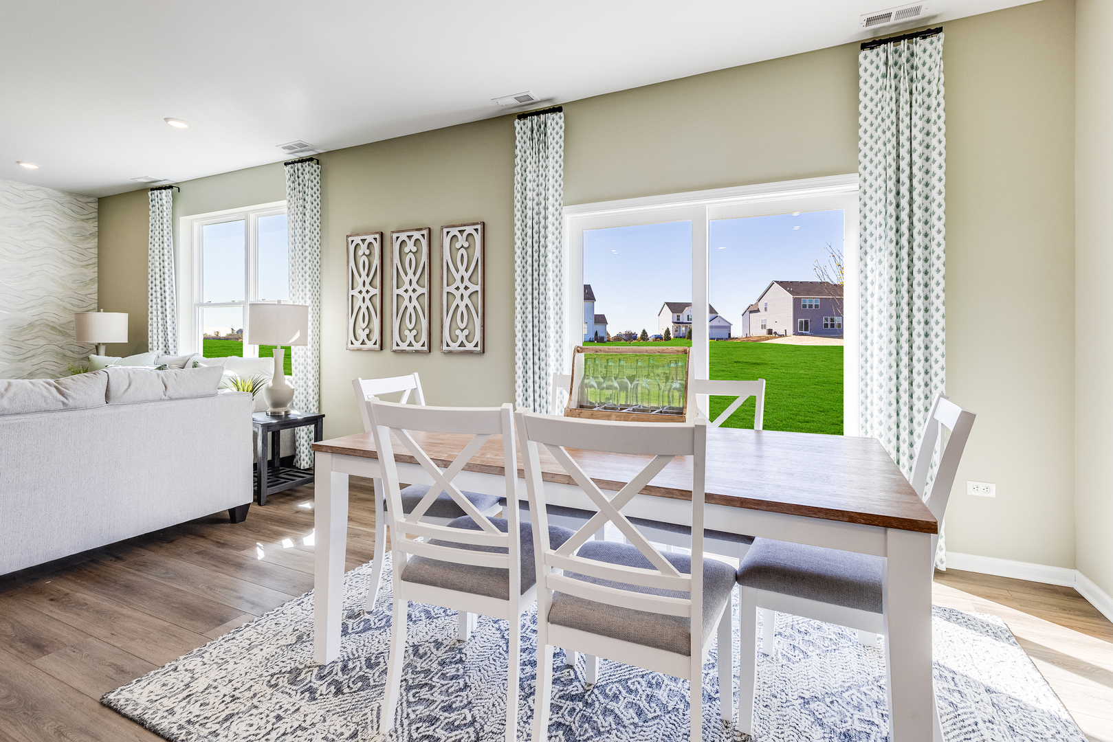 381 South Constitution Drive Aurora IL 60506