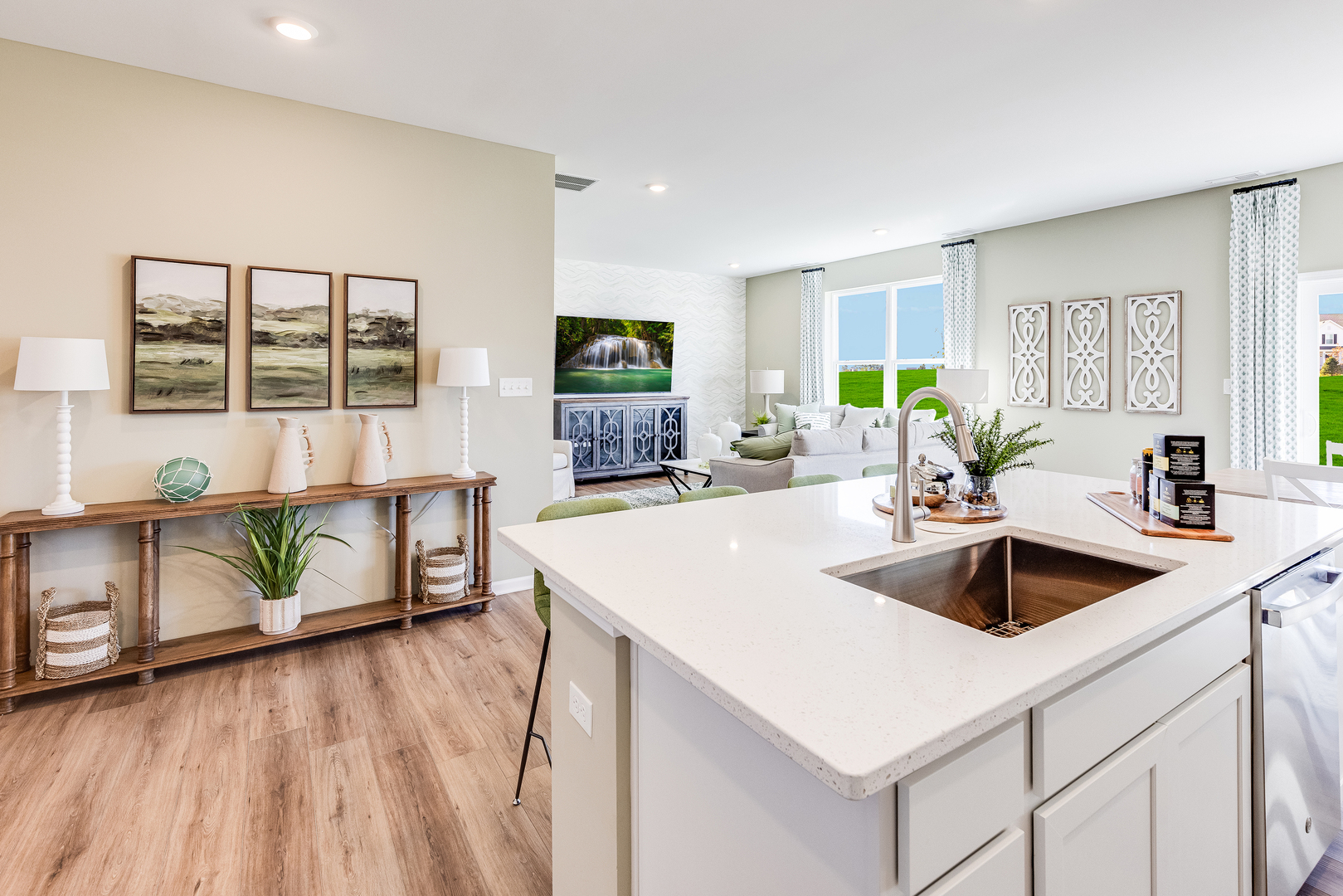 381 South Constitution Drive Aurora IL 60506