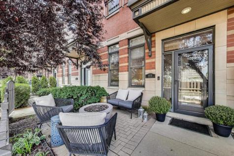 1009 North Riverwalk Street Chicago IL 60610