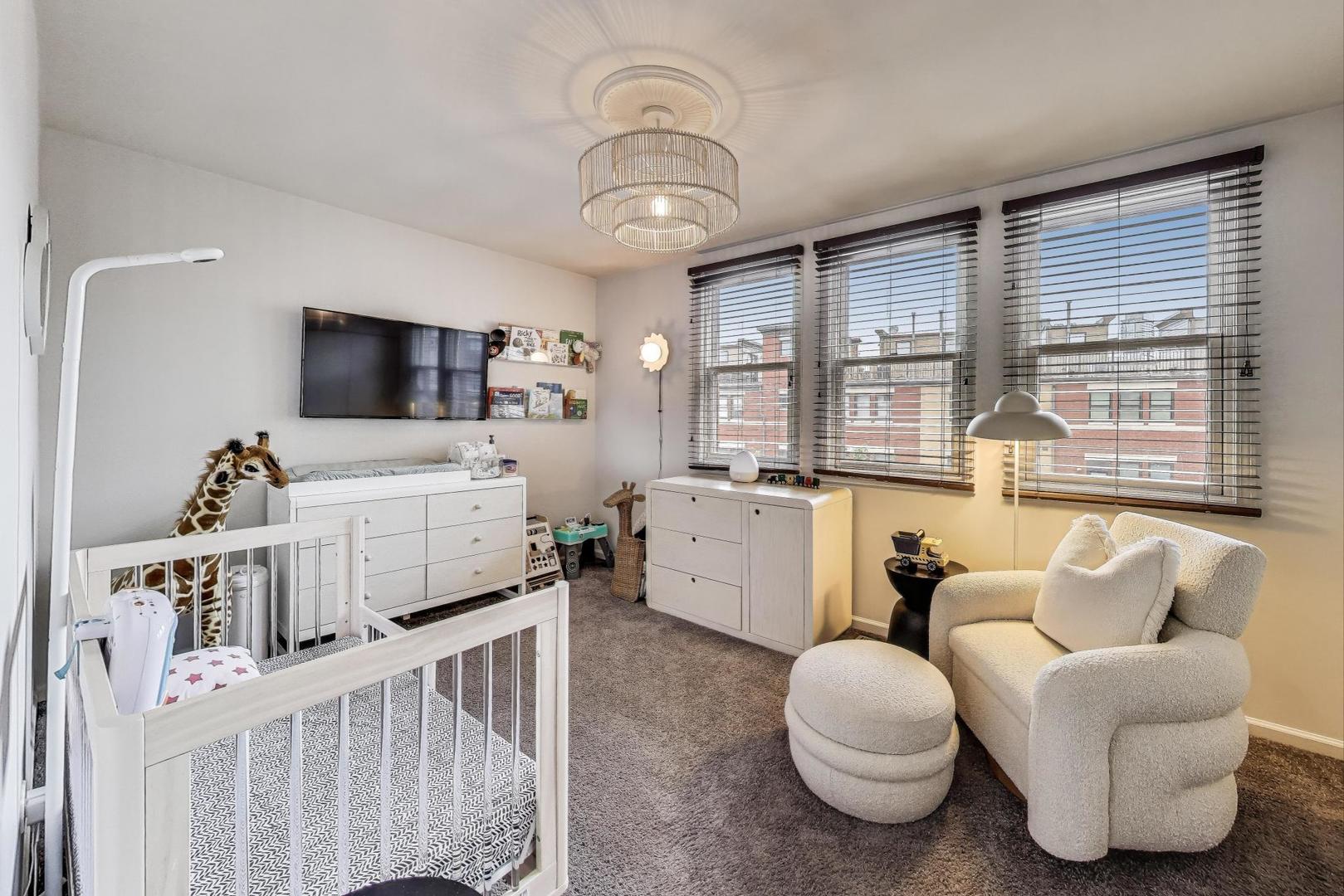 1009 North Riverwalk Street Chicago IL 60610