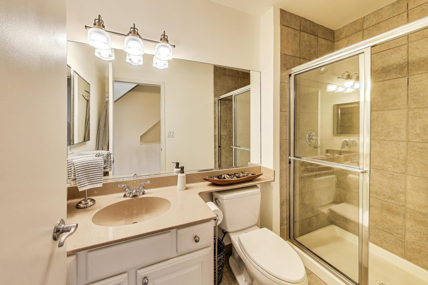 1009 North Riverwalk Street Chicago IL 60610