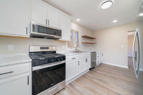 1011 Caswell Street Belvidere IL 61008