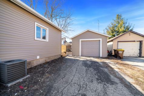 1011 Caswell Street Belvidere IL 61008