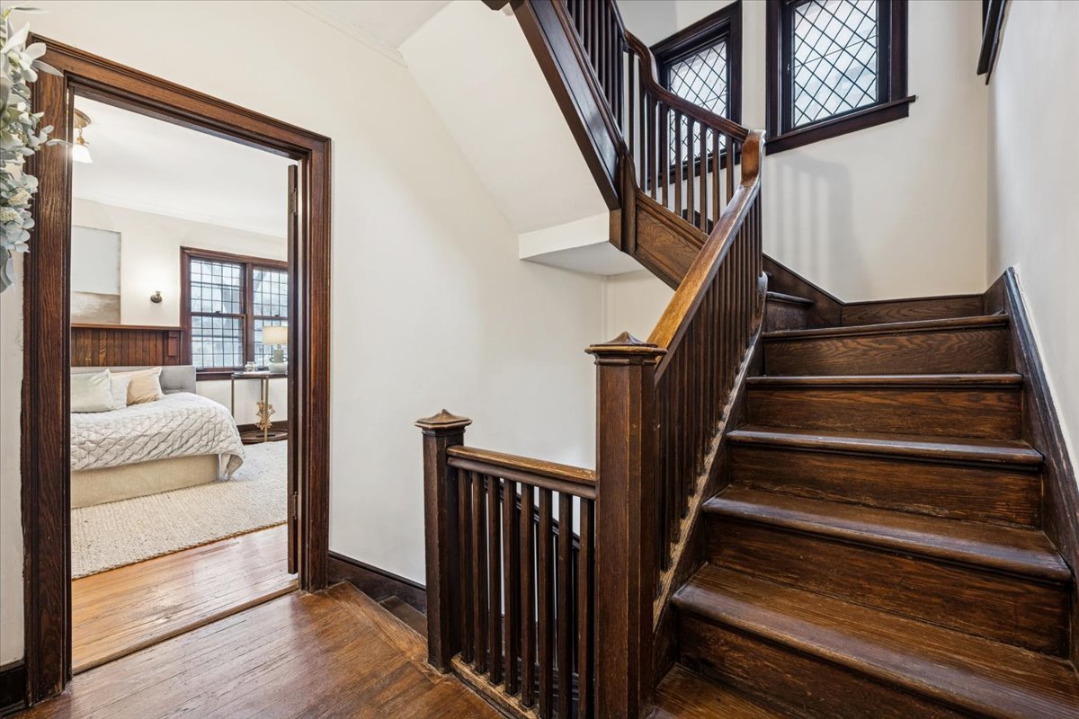 5309 South Greenwood Avenue Chicago IL 60615