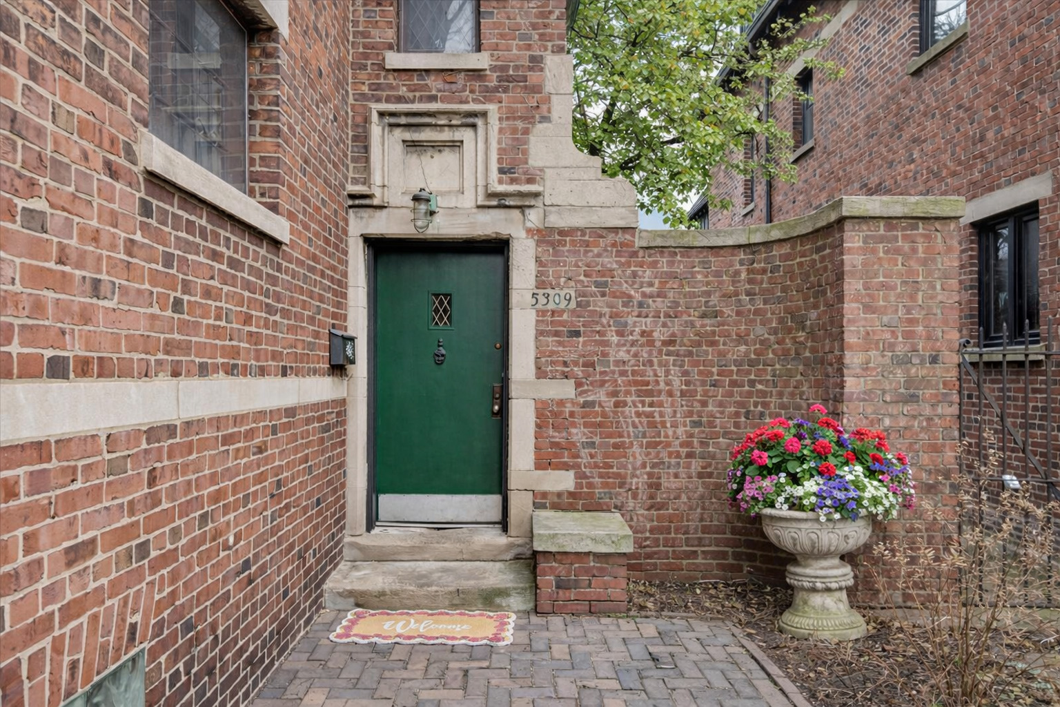 5309 South Greenwood Avenue Chicago IL 60615