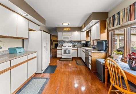 10926 Circle Court Palos Hills IL 60465