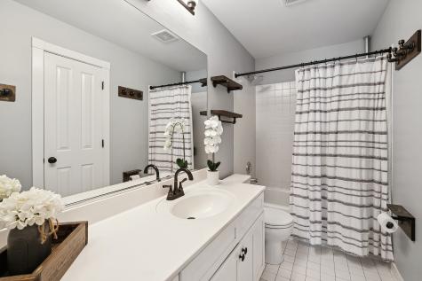1361 Calamus Lane Grayslake IL 60030