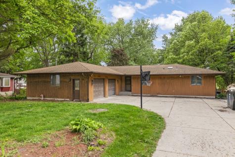 314 West Fayette Street Sandwich IL 60548