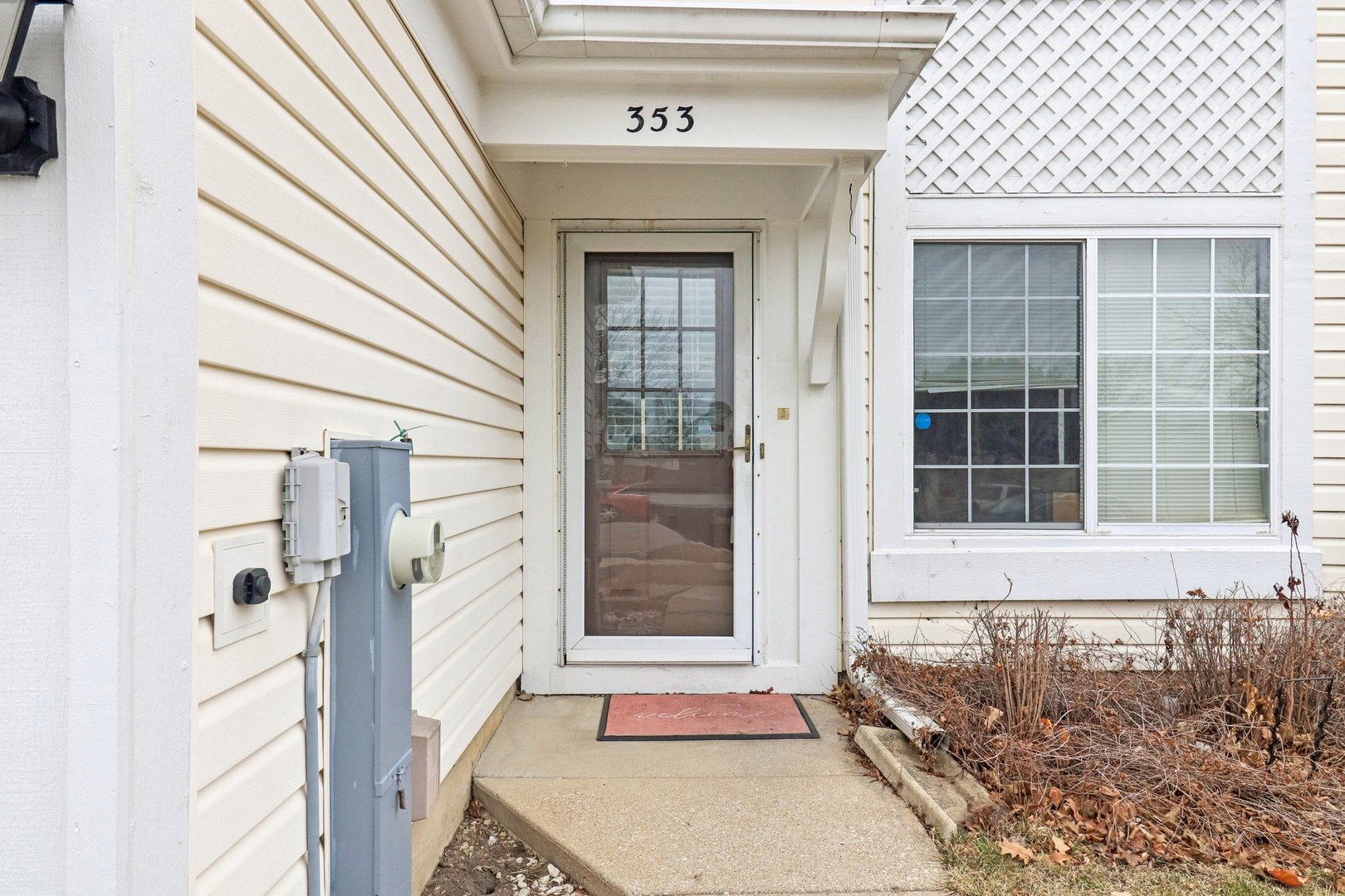 353 Gregory Street Aurora IL 60504