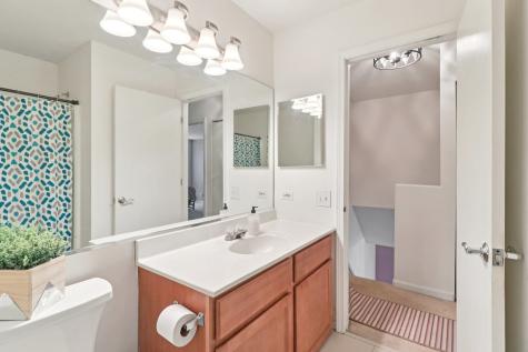 353 Gregory Street Aurora IL 60504