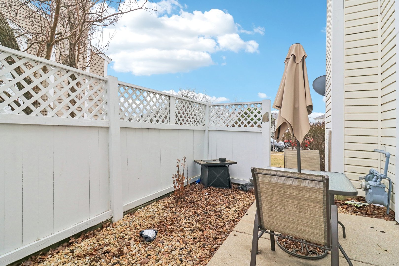 353 Gregory Street Aurora IL 60504