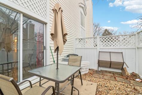 353 Gregory Street Aurora IL 60504