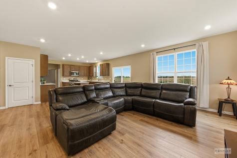 1303 Collins Drive Elburn IL 60119