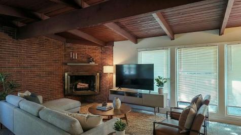 335 Oakwood Street Park Forest IL 60466