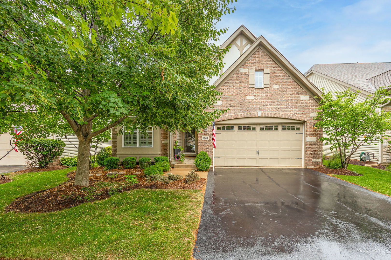 1728 Briarheath Drive Aurora IL 60505