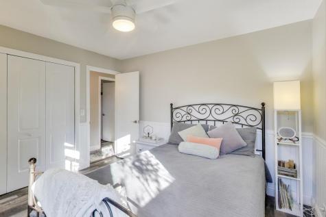 23490 North Spring Drive Barrington IL 60010