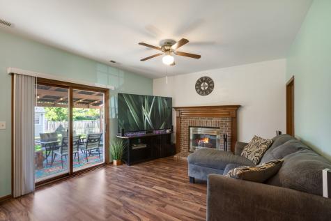 1069 Waterford Road Bartlett IL 60103