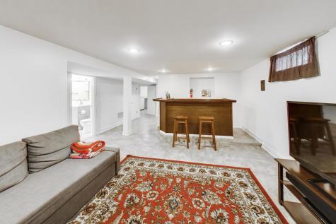 5414 North Neenah Avenue Chicago IL 60656