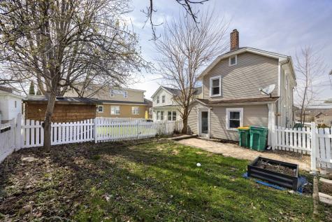 604 Illinois Street Lemont IL 60439