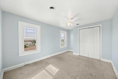 604 Illinois Street Lemont IL 60439