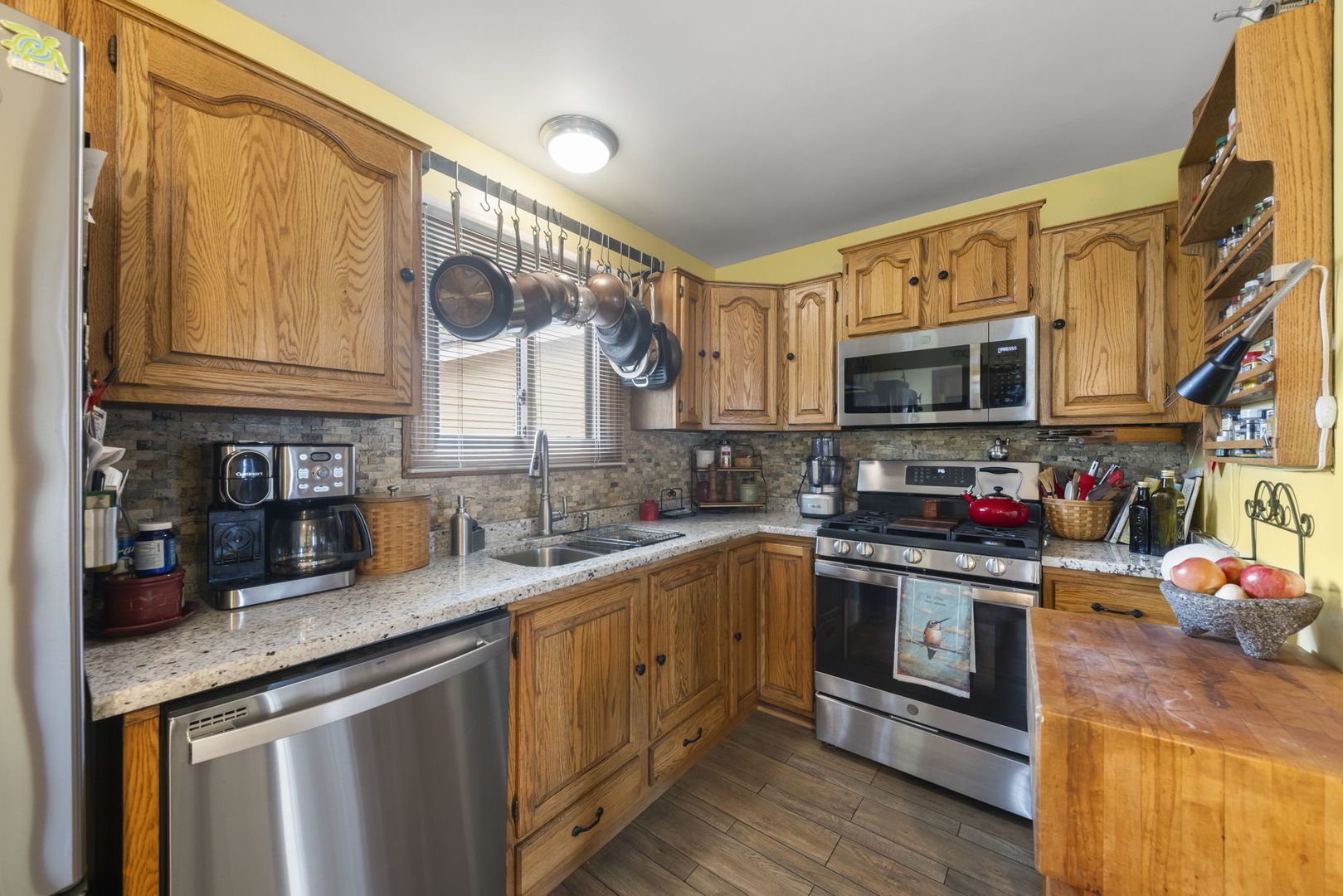 256 South Ellyn Avenue Glen Ellyn IL 60137