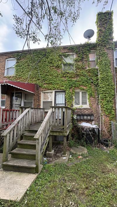 742 East 105th Street Chicago IL 60628