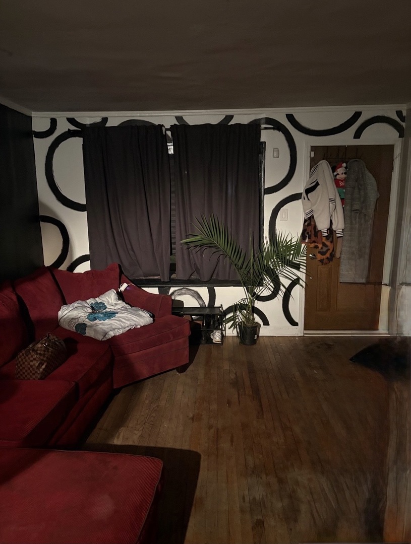 742 East 105th Street Chicago IL 60628