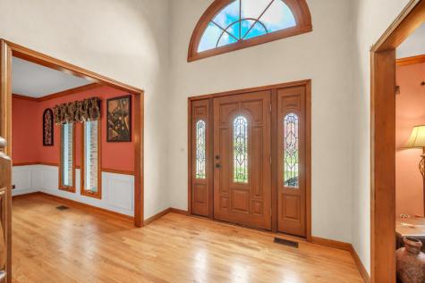 1113 Loyola Drive Libertyville IL 60048