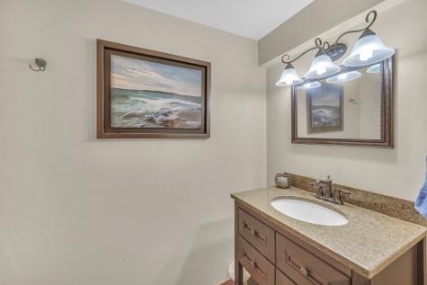 1113 Loyola Drive Libertyville IL 60048
