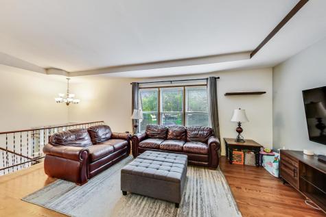 4010 North Firestone Drive Hoffman Estates IL 60192