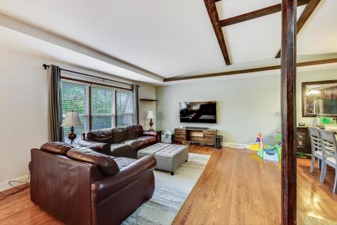 4010 North Firestone Drive Hoffman Estates IL 60192