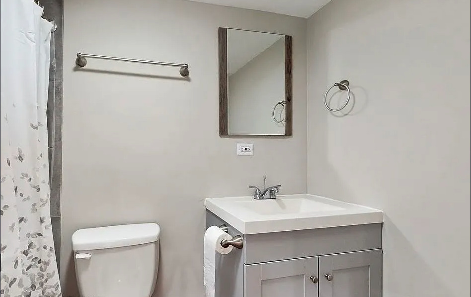 6640 South Champlain Avenue Chicago IL 60637