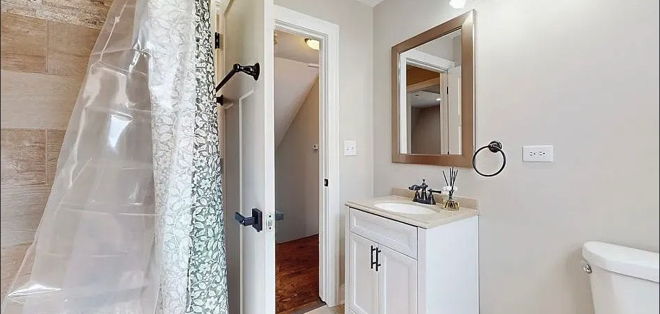 6640 South Champlain Avenue Chicago IL 60637